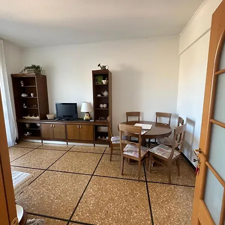 La Finestra Su 아파트 *